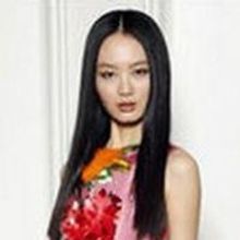 Oscar de la Renta Creates Line for The Outnet