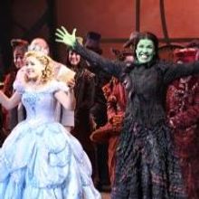 Photo Coverage: WICKED's 10th Anniversary Cast Curtain Call Broadway Celebration!
