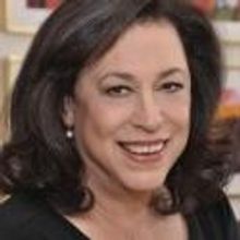 MTC's Lynne Meadow Receives the Museum of the City of New York's Louis Auchincloss…