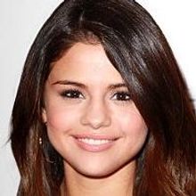 Selena Gomez to Perform at Giant Center in October