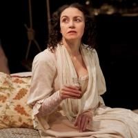 BWW Review: HOW DO I LOVE THEE? Photo
