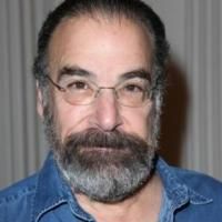Mandy Patinkin Joins Alan Cumming, PS122 to Honor Claire Danes, Jimmy Van Bramer…