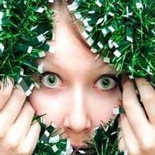 BWW Reviews: RECKLESS by Craig Lucas is Both Ponderous and Pointless