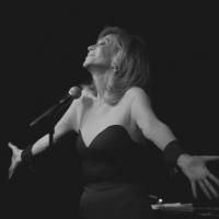 Photo Coverage: Yanna Avis Brings IN LOVE WITH LOVE to Cafe Carlyle