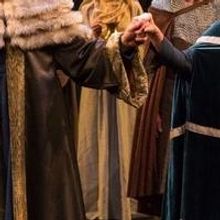 BWW Reviews: A Dark, Unforgettable MACBETH Creeps Out of the Fog at Hartford Stage