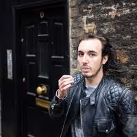 BWW Reviews: A TALE OF TWO CITIES, King's Head Theatre, October 6 2013