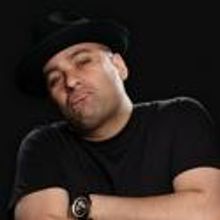 Russell Peters' 'GREEN CARD TOUR' to Debut on Comedy Central Tonight