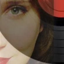 Liz Rubino in WOMAN UNDER THE COVERS at The Metropolitan Room, 3/21