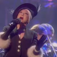 STAGE TUBE: Elaine Paige's Farewell Concert Will Hit the Big Screen This April…