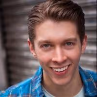 Leeds Hill on as Emcee in CABARET Matinee, Alan Cumming Expected Back Tonight