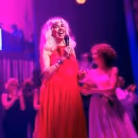 Photo Flash: DIRTY DANCING Writer Eleanor Bergstein Joins Opening Curtain Call at…