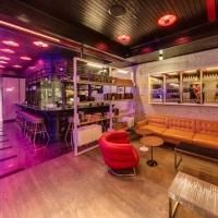 Bar of the Week: PLAY in NYC at the Museum of Sex