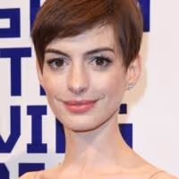 Public Theater's GROUNDED, Starring Anne Hathaway, Begins Tonight