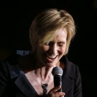 Jane Lynch Talks Returning to the Musical Theatre Scene with Post-GLEE Tour, SEE…