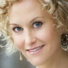 BWW Interviews: The Momma of MAMMA MIA! Discusses Her Role on the Road