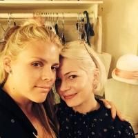 Photo Flash: Busy Phillipps Visits 'Dawson's Creek' Co-Star Michelle Williams at…