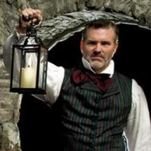 Steven Tomkins to Direct LES MISERABLES at Village Theatre