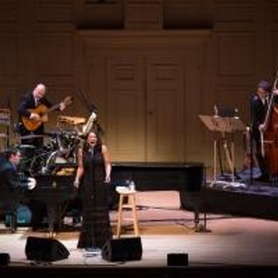 BWW Reviews: Six-Time Tony Award Winner Audra McDonald Returns to Celebrity Series