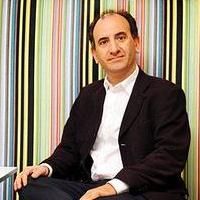 Armando Iannucci to Step Down as VEEP Showrunner; David Mandel to Take Over