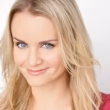 THE FRIDAY SIX: Q&As with Your Favorite Broadway Stars- SOMETHING ROTTEN!'s Kate…