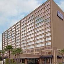 Howard Johnson Hotels to Kick Off Summer With Surprise Free Stays for Random Guests