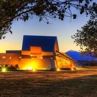 National Acrobats of China, Robert Earl Keen, JEKYLL & HYDE and More Set for Spencer…