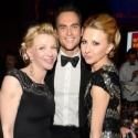 Photo Flash: Cheyenne Jackson, Alan Cumming, Nina Arianda & More at Elton John AIDS…