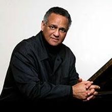 Pianist Andre Watts Holds Recital at Meany Hall Tonight