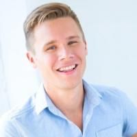 Seth Sikes Sings Judy Garland Tunes at 54 Below Tonight