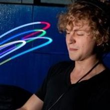 THE WIG to be Presented at Touch Performance Art