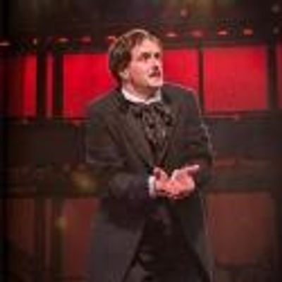 BWW Reviews: THE COMPLETELY FICTIONAL-UTTERLY TRUE-FINAL STRANGE TALE OF EDGAR ALLAN POE at Center Stage