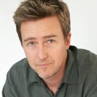 Edward Norton to be Honored at TSchreiber Studios Gala This Month