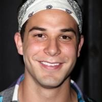 Skylar Astin to Star in New TBS Sitcom GROUND FLOOR