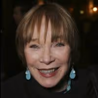 Shirley MacLaine to Guest Star on GLEE!