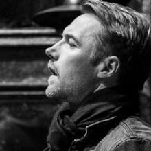 Photo Flash: First Look at Ronan Keating in Rehearsal for West End's ONCE!
