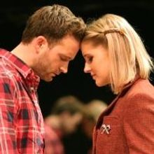 BWW Reviews: ONCE at the Paramount - Touching and Simple Storytelling