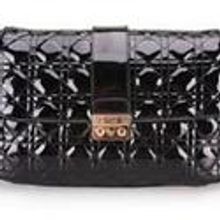 FastHandbags.com Launches a Handbag Promotion for Valentine's Day