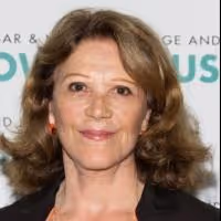 Linda Lavin to Lead Nicky Silver's TOO MUCH SUN at Vineyard Theatre; Opens 5/20