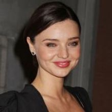 Gillette Venus & Miranda Kerr Partner for 'Step Up and Step Out' A Multi-City Summer…