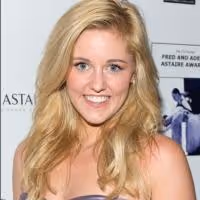 Taylor Louderman, Brandon Espinoza and More Star in GREASE, Beginning Tonight at the…