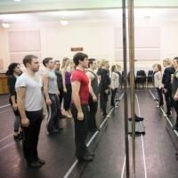 Photo Coverage: A CHORUS LINE In Rehearsal - Begins Previews Tonight!