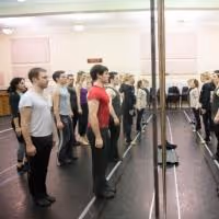 Photo Coverage: A CHORUS LINE In Rehearsal - Begins Previews Tonight!
