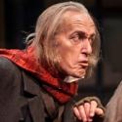 A CHRISTMAS CAROL at the Goodman Theatre: Classy Holiday Magic, Courtesy of Three Stars