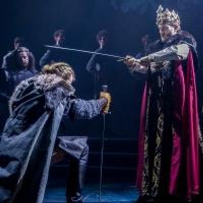 BWW Reviews: Drury Lane's CAMELOT Fizzles in a Passionless Production