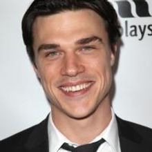 Finn Wittrock, David Schramm & More Set for HOLIDAY Staged Reading Today