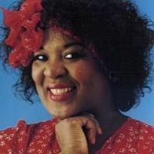 Rustie Lee to Lead SNOW WHITE ON ICE 2015 UK Tour