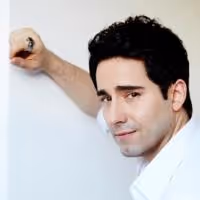 Tony Winner John Lloyd Young Rings in New Year at Feinstein's at the Nikko