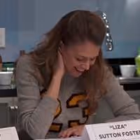 VIDEO: Table Read! Behind the Scenes with YOUNGER's Sutton Foster and Hilary Duff