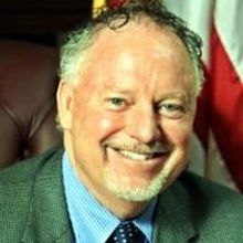 JP Pomierski to Sign Copies of FROM COUNTRY CLUB TO FEDERAL PRISON CAMP at Grove Thea