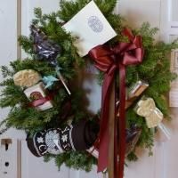 Annual Festival of Wreaths at THT Set for 12/6